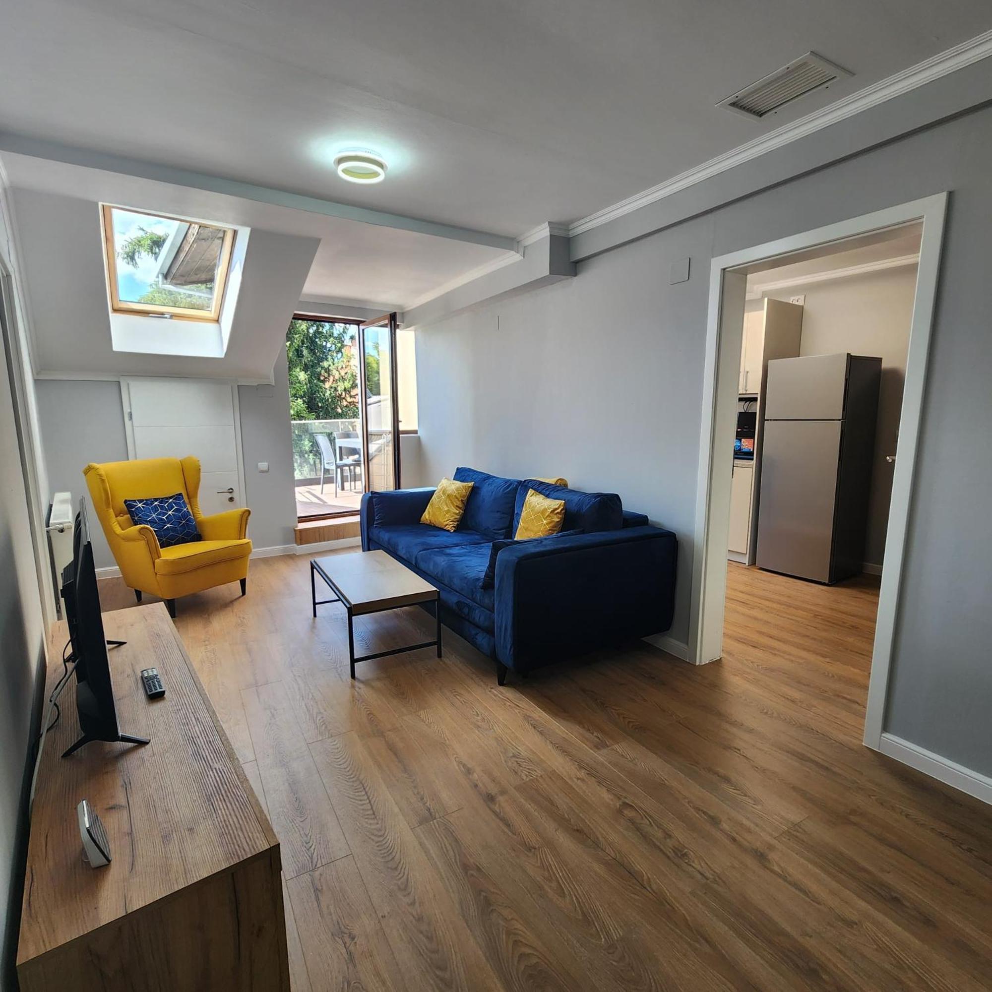 City Center Apartment -M Cluj-Napoca Extérieur photo